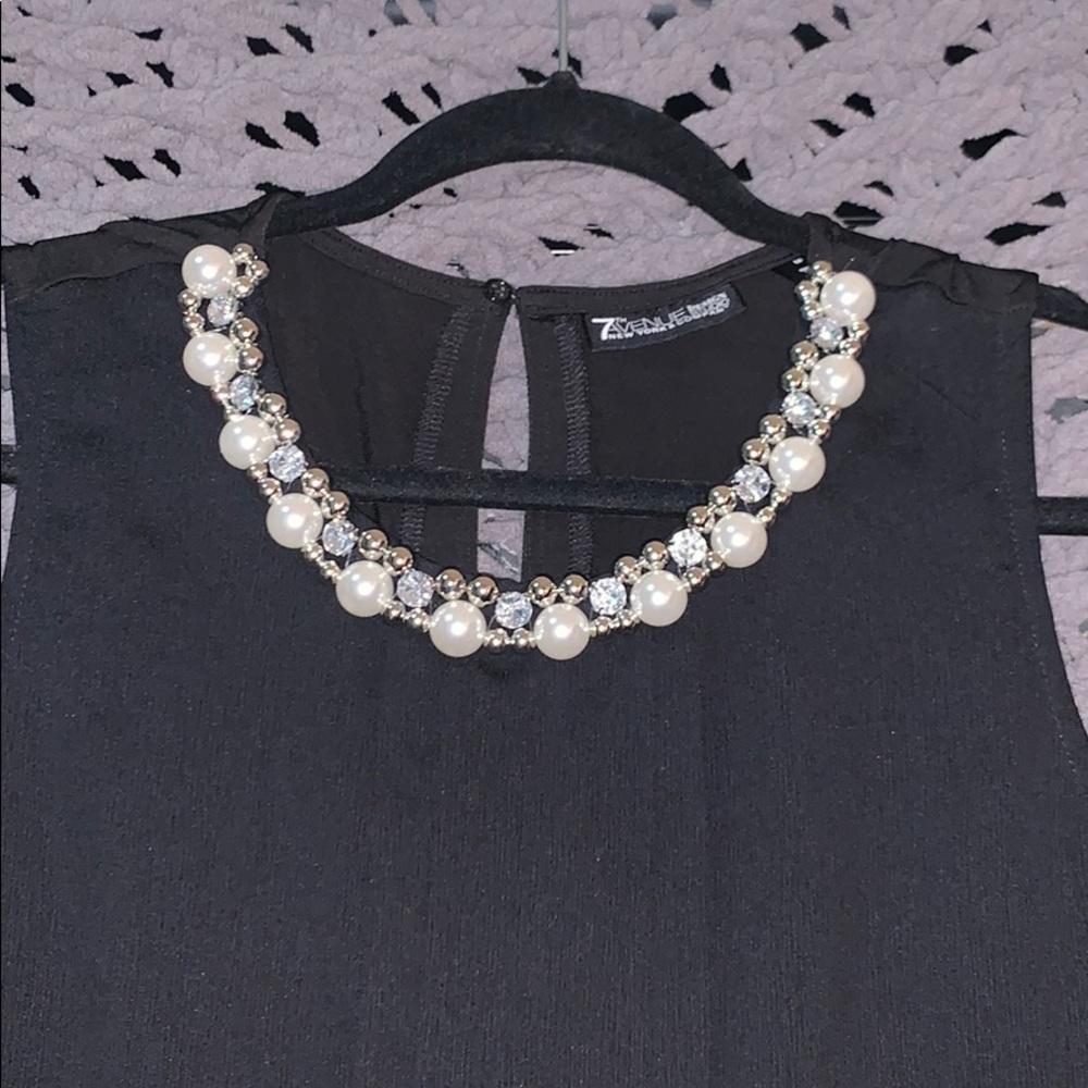 Crystal and Pearl Detail Blouse 💎💎 - Picture 3 of 7